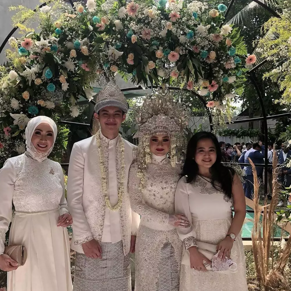 seleb hadiri pernikahan Dinda Hauw Instagram seleb hadiri pernikahan Dinda Hauw Instagram