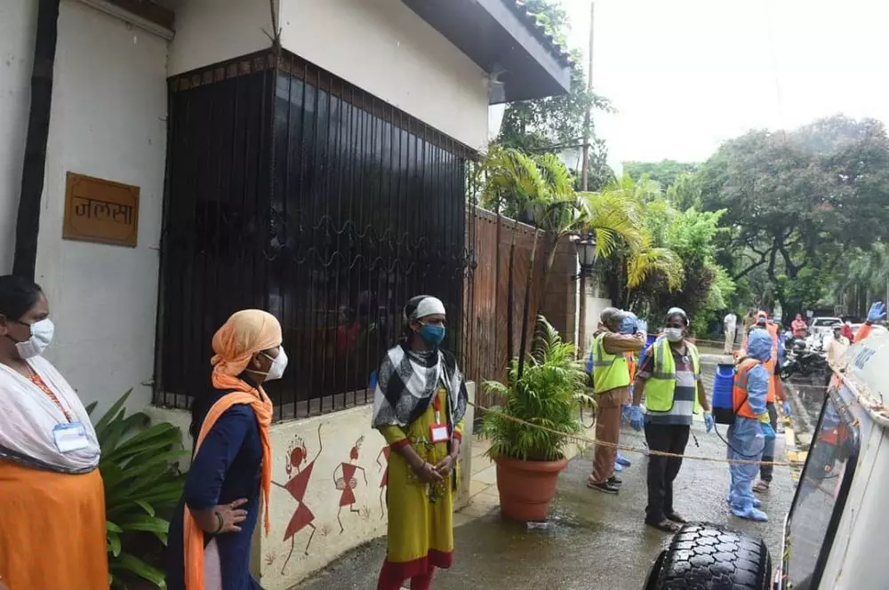 Potret terkini rumah Amitabh Bachchan © 2020 brilio.net