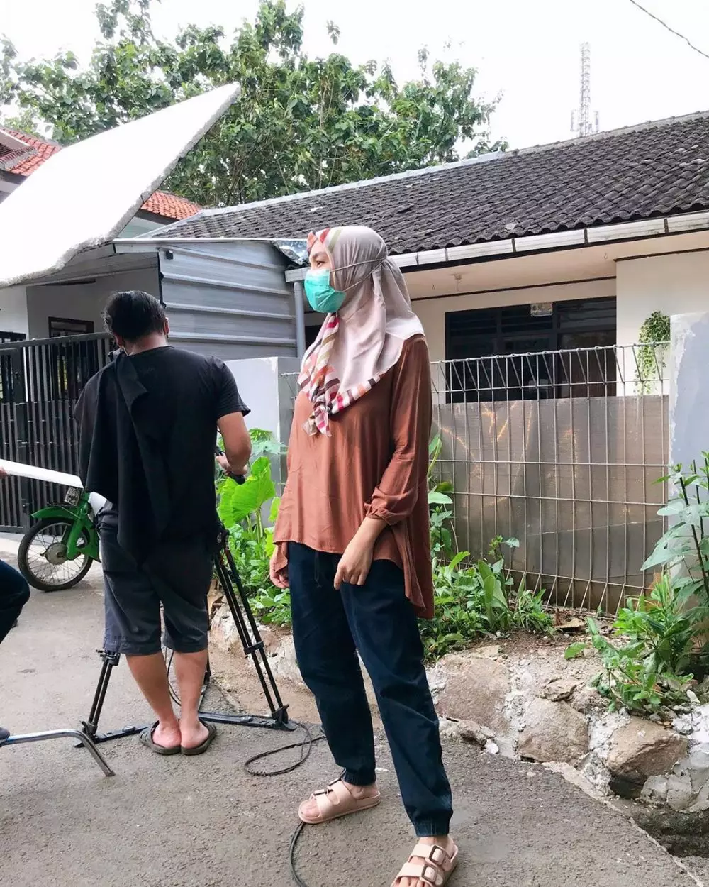 Tika Bravani kembali syuting berbagai sumber