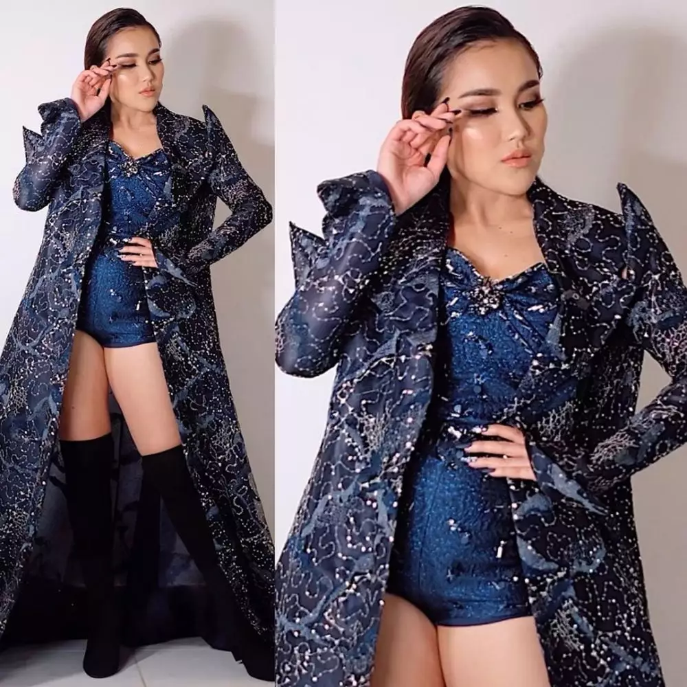 gaya pemotretan ayu ting ting Instagram