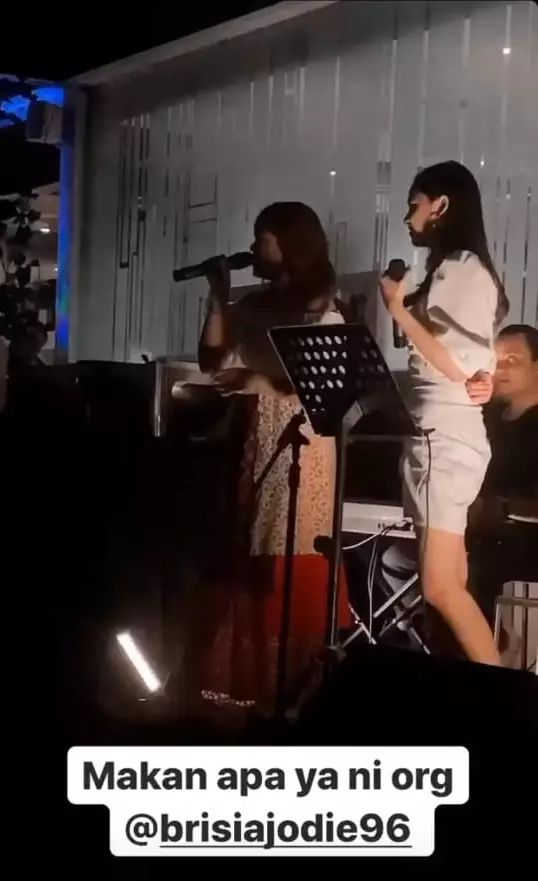 Syifa Hadju ultah ke-20 instagram