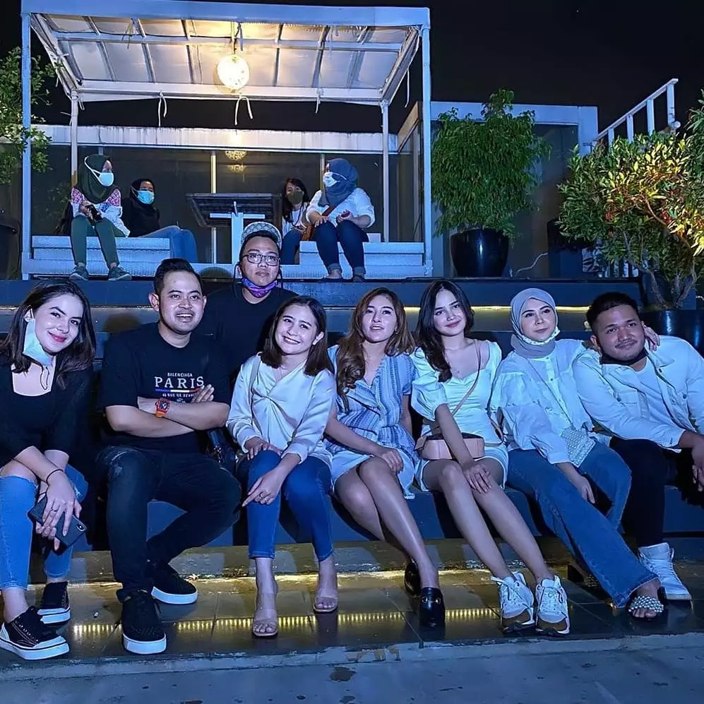 Syifa Hadju ultah ke-20 instagram