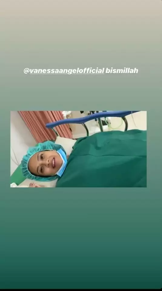 Vanessa Angel melahirkan instagram Vanessa Angel melahirkan instagram