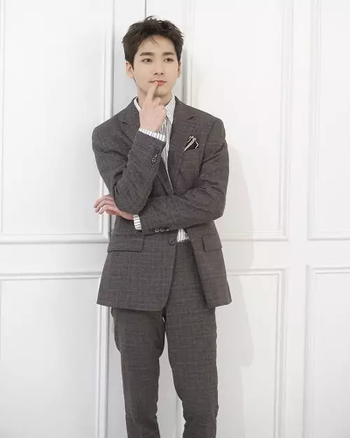 idol korea lahir dan besar di luar negeri Instagram