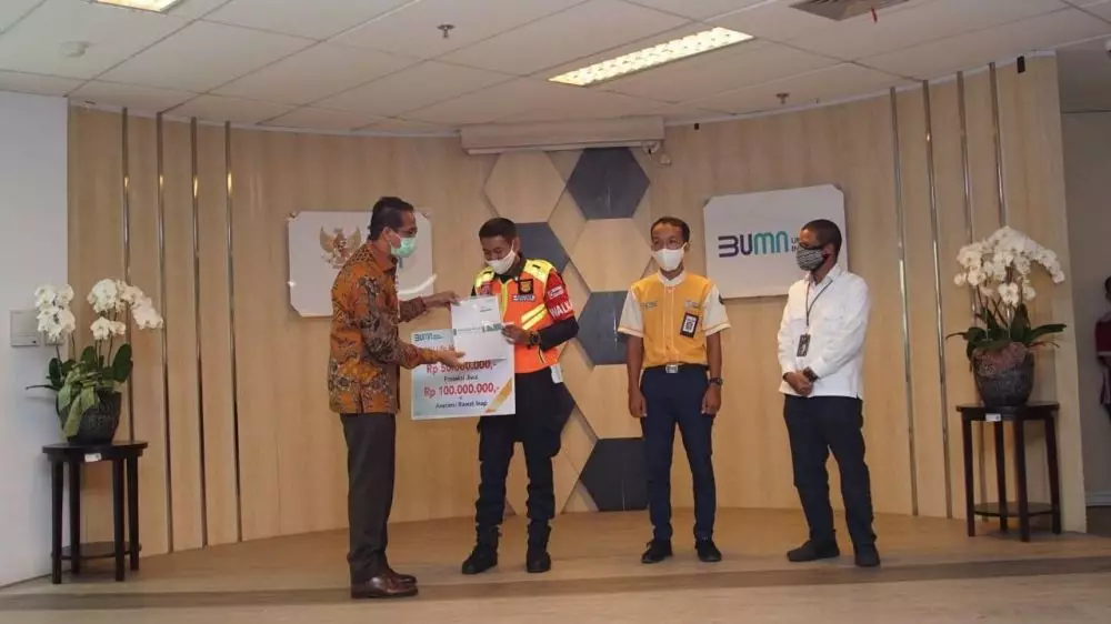 Fakta petugas KRL 500 juta Berbagai sumber