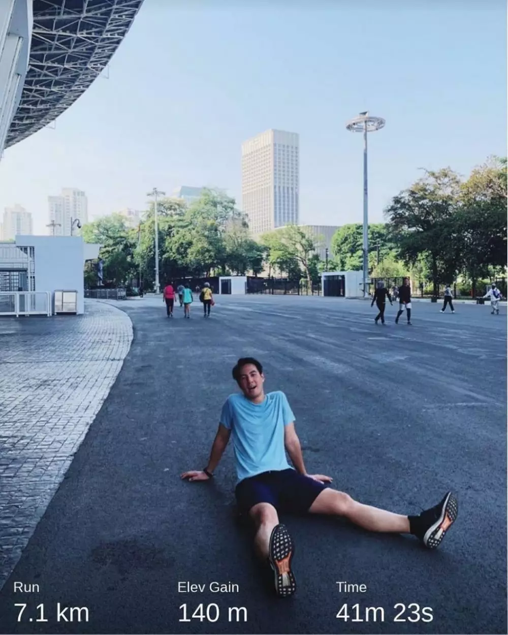 Momen olahraga Daniel Mananta © 2020 brilio.net