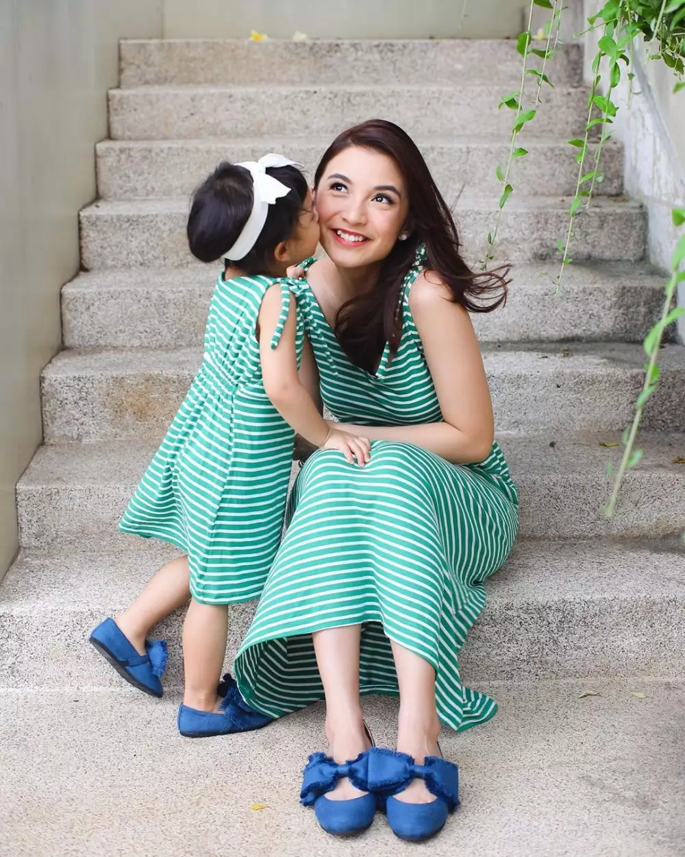 seleb cantik dan putri kecilnya kompak instagram