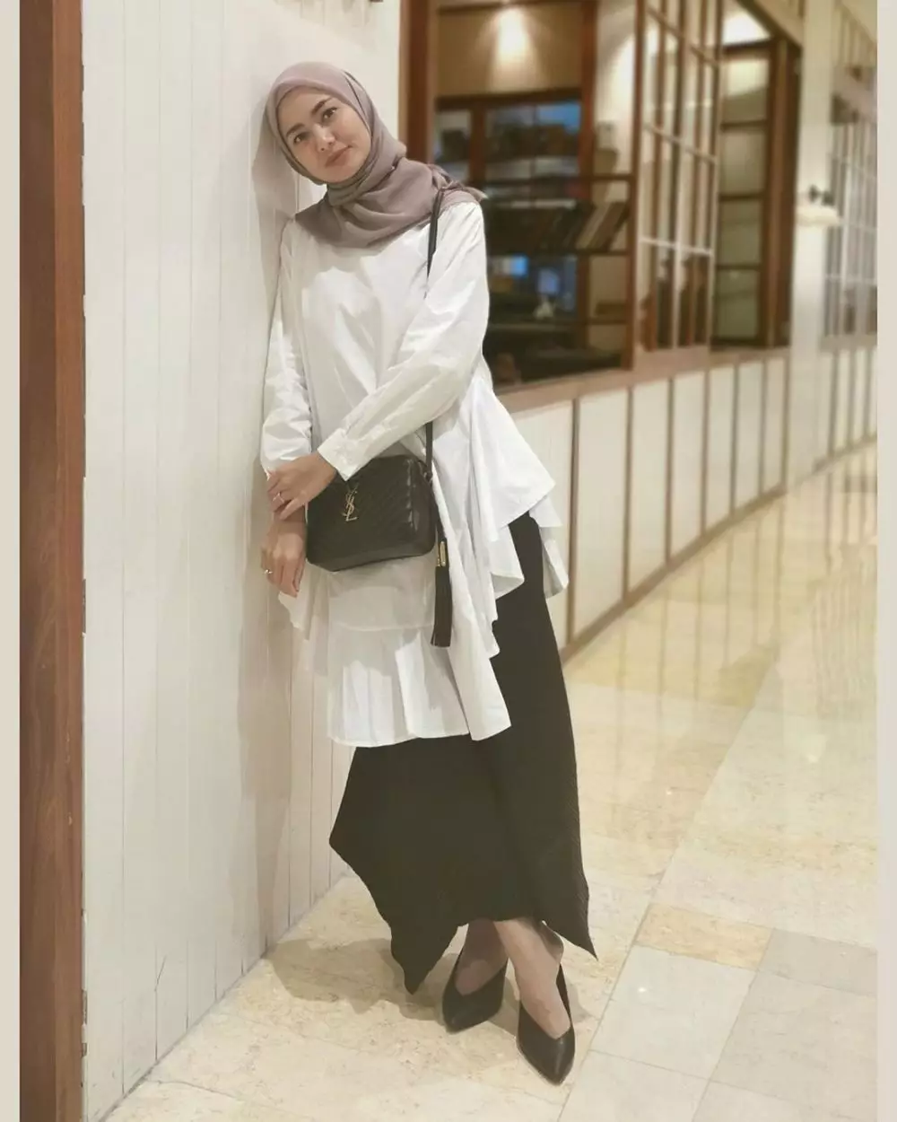 Seleb langganan peran istri tersakiti Instagram Seleb langganan peran istri tersakiti Instagram