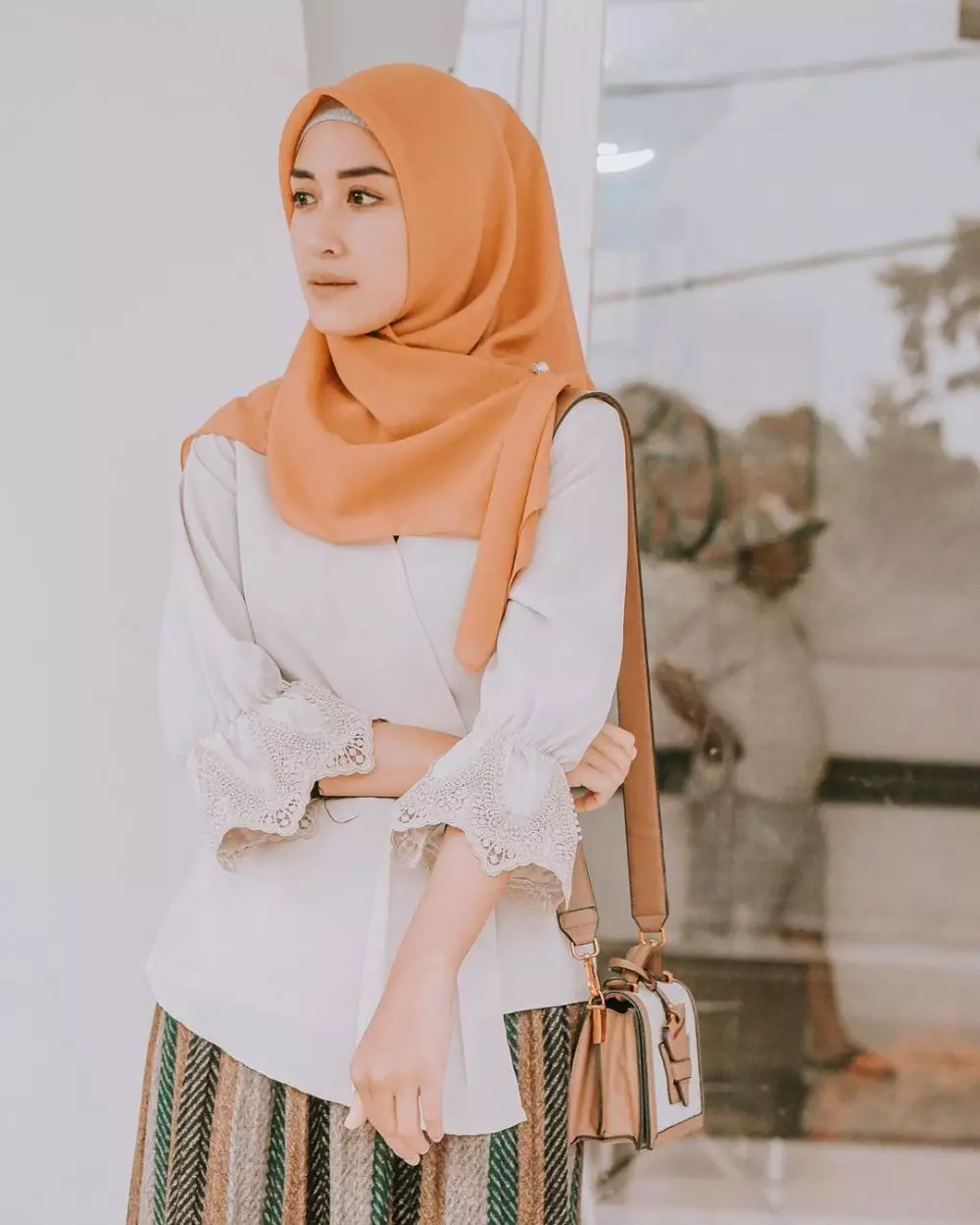 Seleb langganan peran istri tersakiti Instagram Seleb langganan peran istri tersakiti Instagram