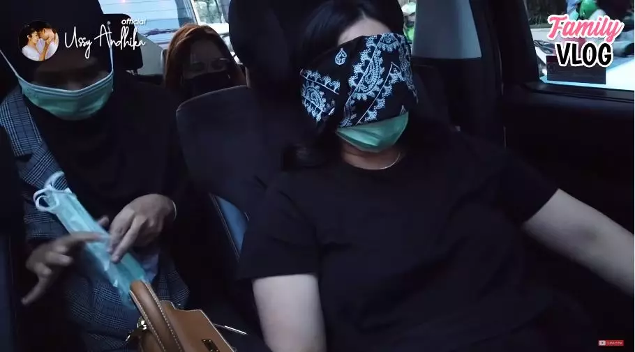 pesta ultah Ussy ke-40 YouTube pesta ultah Ussy ke-40 YouTube