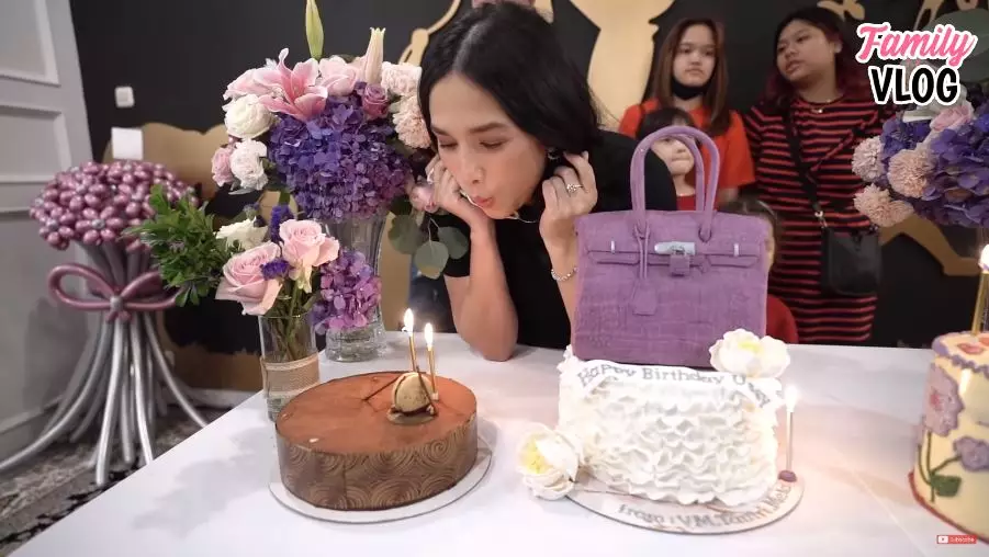 pesta ultah Ussy ke-40 YouTube pesta ultah Ussy ke-40 YouTube