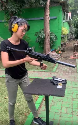 Prisia olahraga ekstrem Instagram