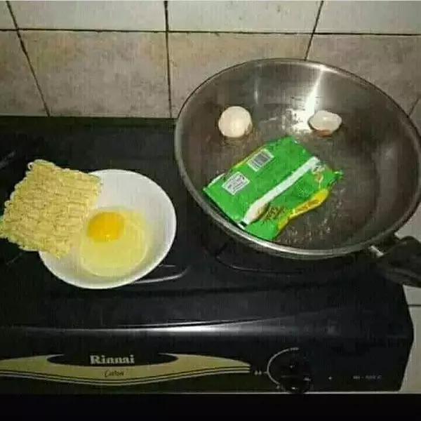 Potret membuat mie Berbagai sumber