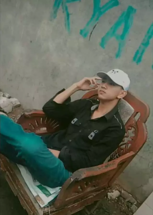 viral cowok mirip verrell bramasta  Instagram