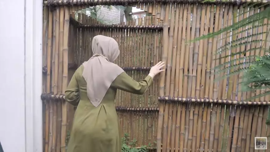 taman di rumah Irish Bella YouTube taman di rumah Irish Bella YouTube