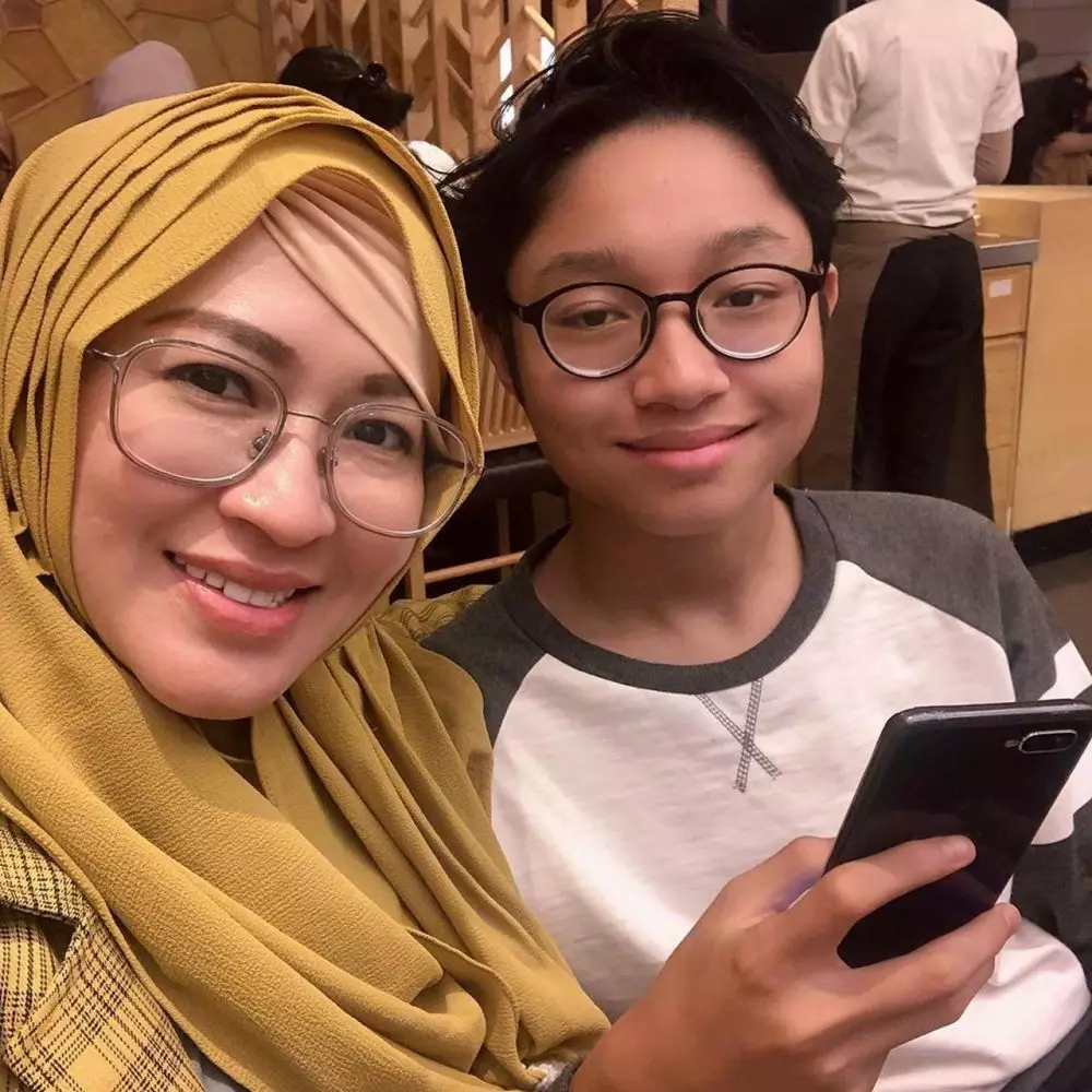 Keisha Alvaro dan ibunya © 2020 brilio.net