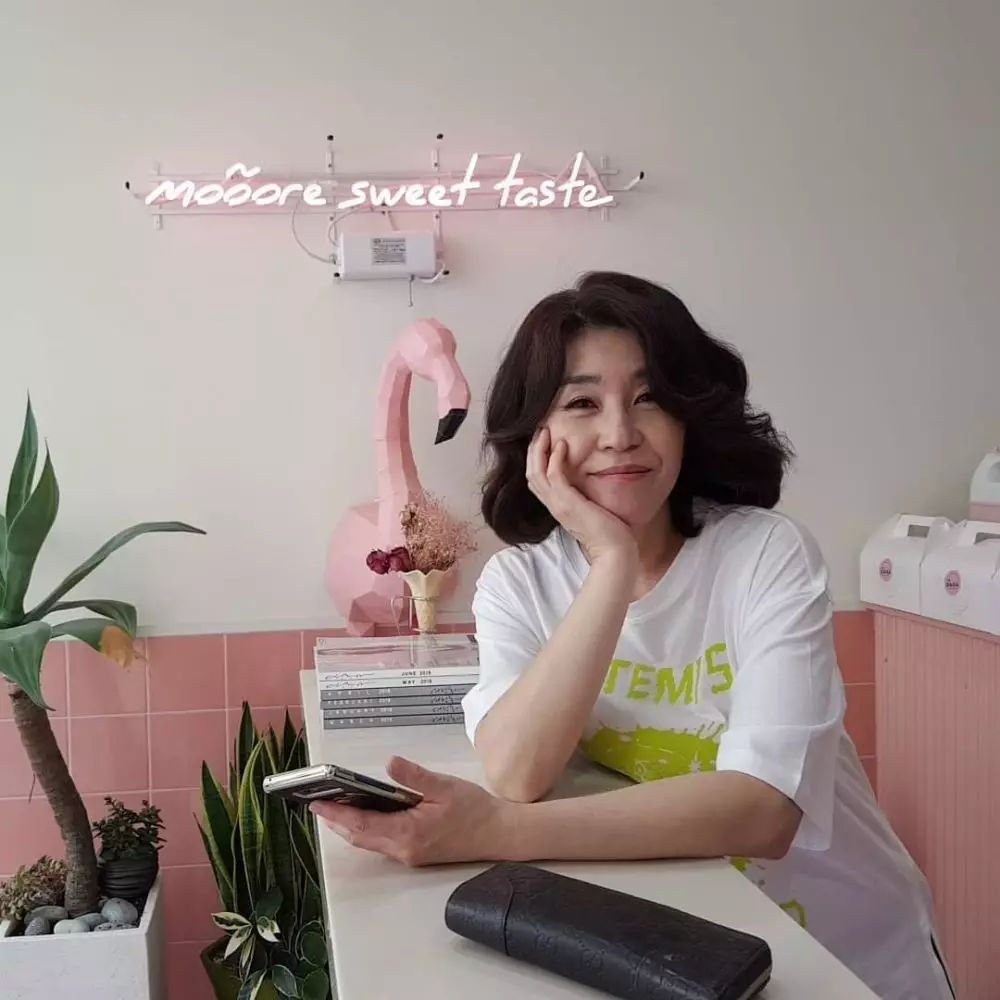 8 seleb korea perankan emak-emak Berbagai Sumber 8 seleb korea perankan emak-emak Berbagai Sumber