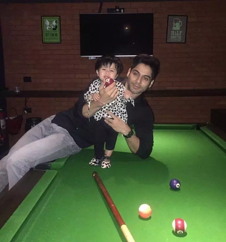 potret lavanya bhardwaj asuh buah hati instagram