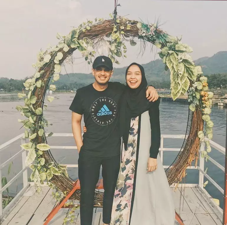 Temmy Rahadi dan istri instagram