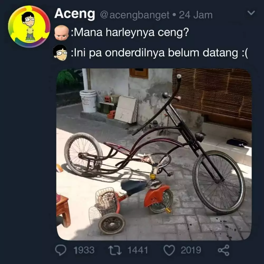 meme lucu orang bersepeda © 2020 instagram.com