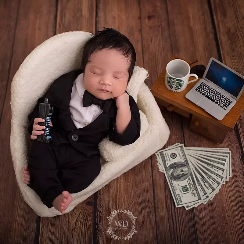 Pemotretan newborn anak Vanessa Angel  Instagram Pemotretan newborn anak Vanessa Angel  Instagram