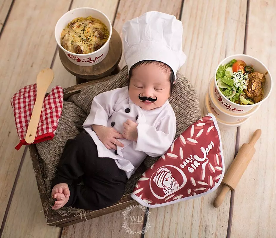 Pemotretan newborn anak Vanessa Angel  Instagram Pemotretan newborn anak Vanessa Angel  Instagram