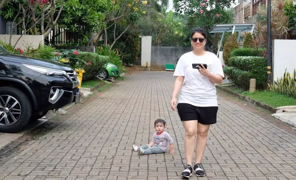Tya Ariestya turun BB Instagram/@tya_ariestya Tya Ariestya turun BB Instagram/@tya_ariestya