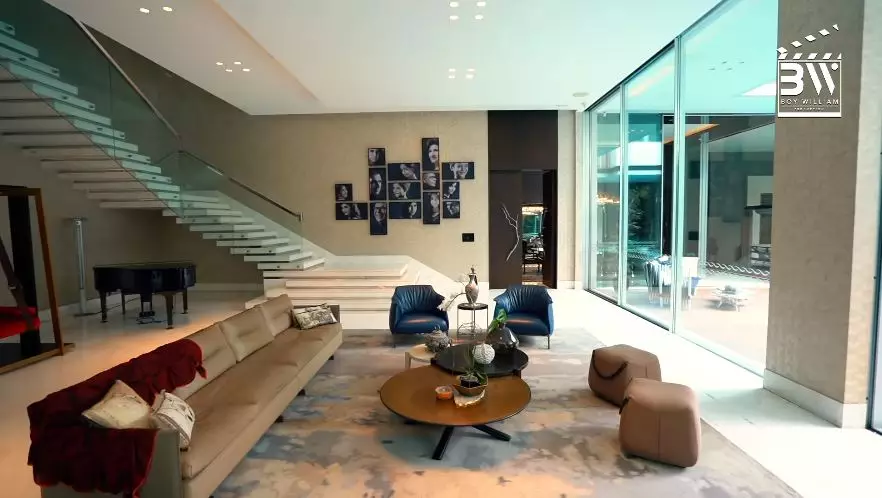 potret rumah Manoj Punjabi YouTube