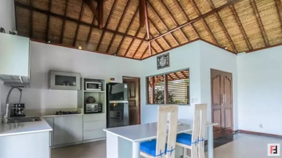 vila Luna Maya di Bali YouTube vila Luna Maya di Bali YouTube