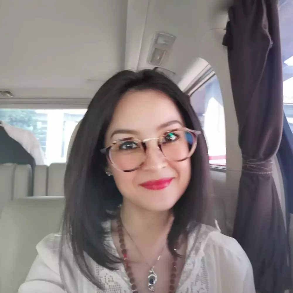 Putri Patricia terbaru instagram 