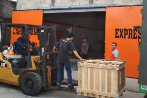 5 Tips aman memilih jasa ekspedisi agar kirim barang cepat dan aman