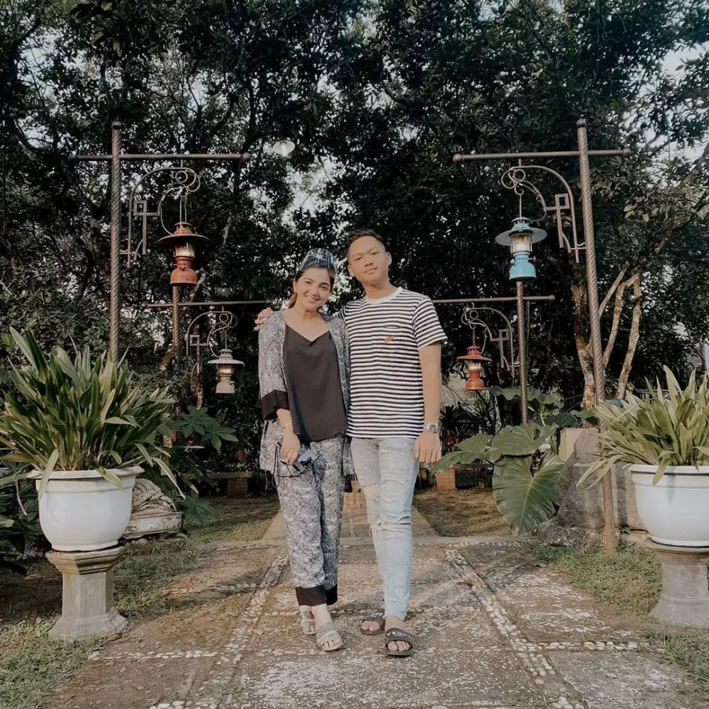 Ungkapan Azriel untuk Ashanty © 2020 brilio.net Ungkapan Azriel untuk Ashanty © 2020 brilio.net