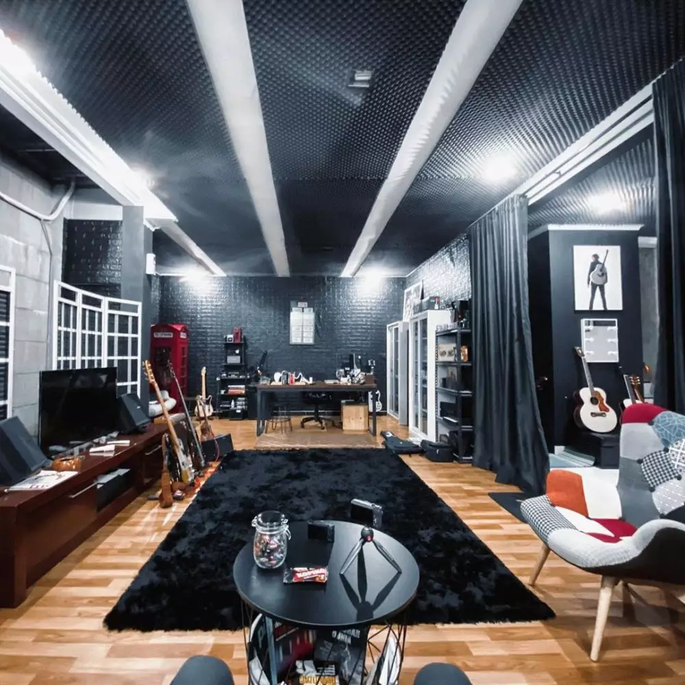 penampakan rumah anji instagram