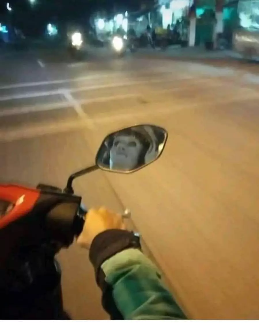 momen lucu orang maskeran © 2020 instagram.com