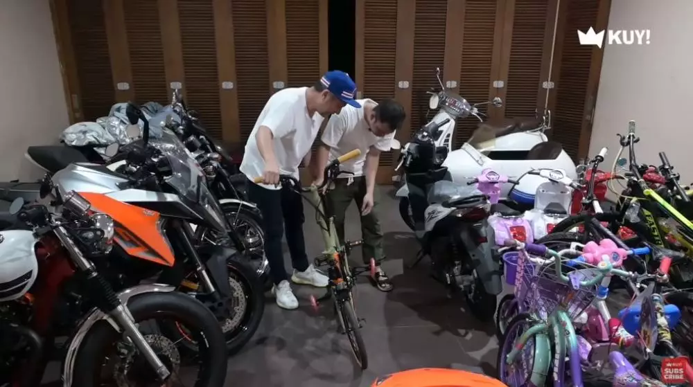 garasi motor sepeda Raffi YouTube