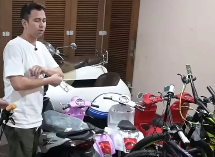 garasi motor sepeda Raffi YouTube
