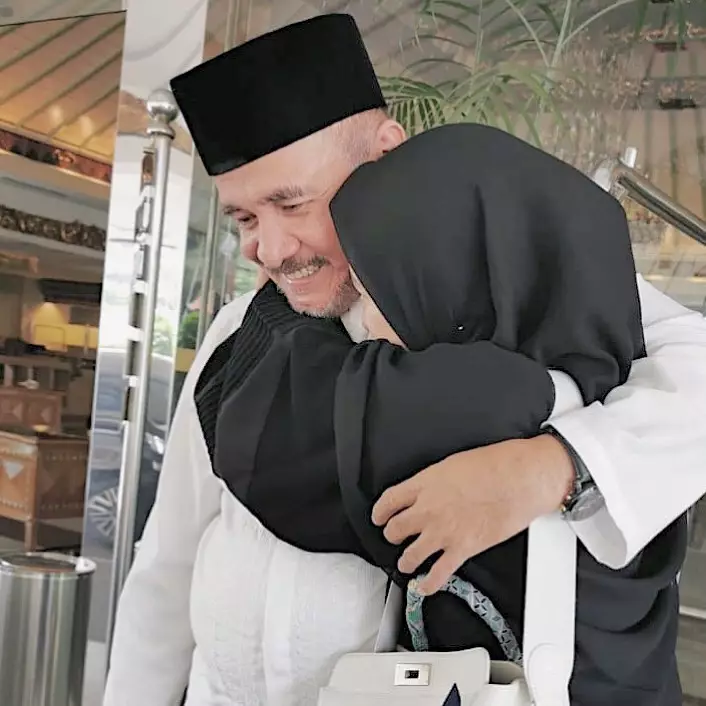 kebersamaan bella dan papa  Instagram