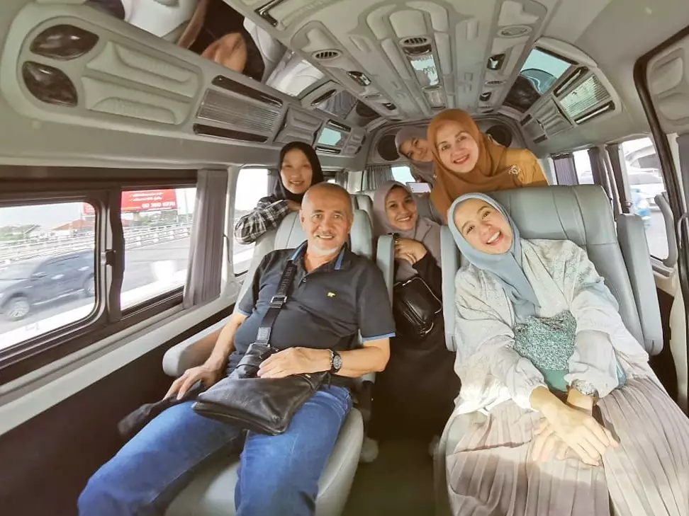 kebersamaan bella dan papa  Instagram