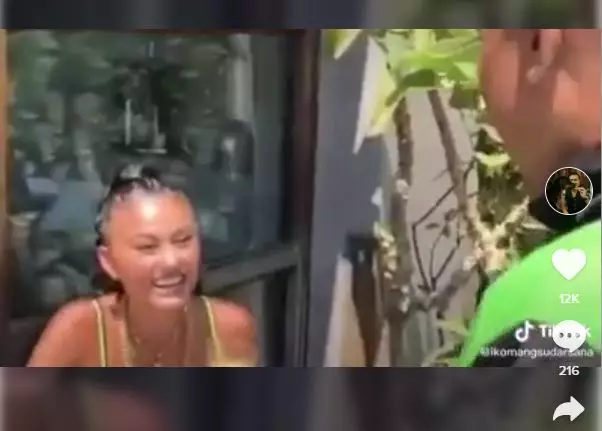 Reaksi Agnez Mo ketemu driver ojek online Instagram & TikTok