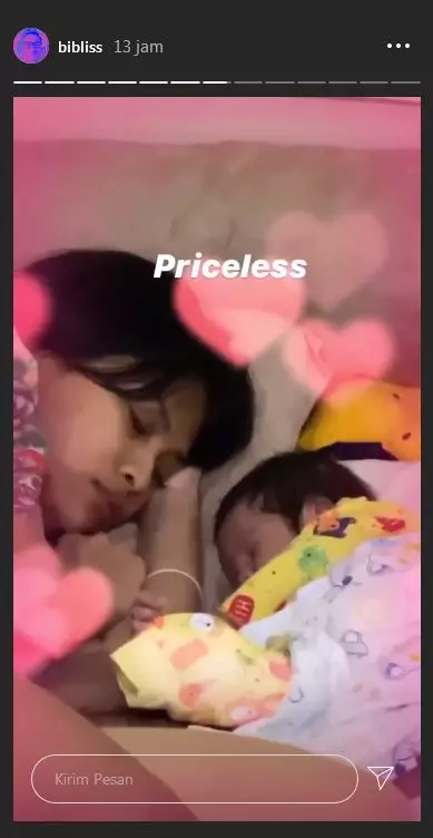 Vanessa Angel momong anak  Instagram