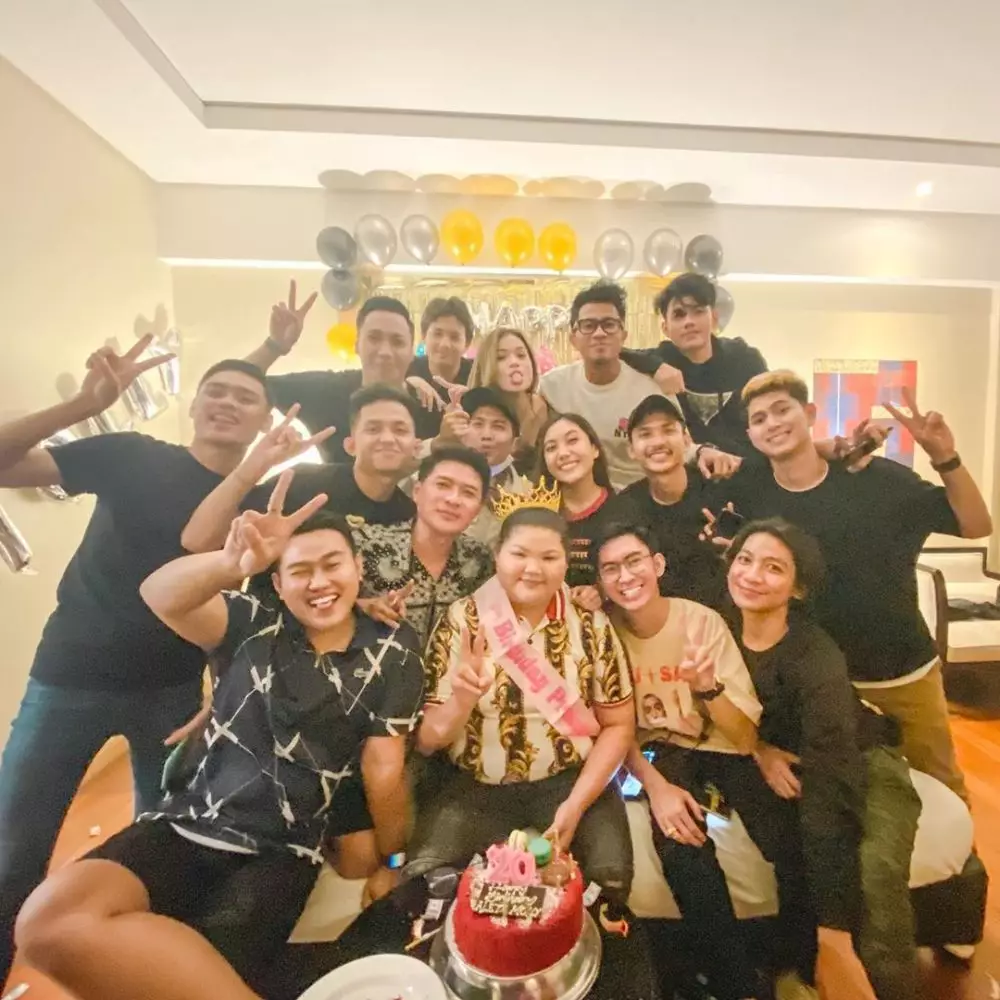 ulang tahun Aleta Molly berbagai sumber ulang tahun Aleta Molly berbagai sumber