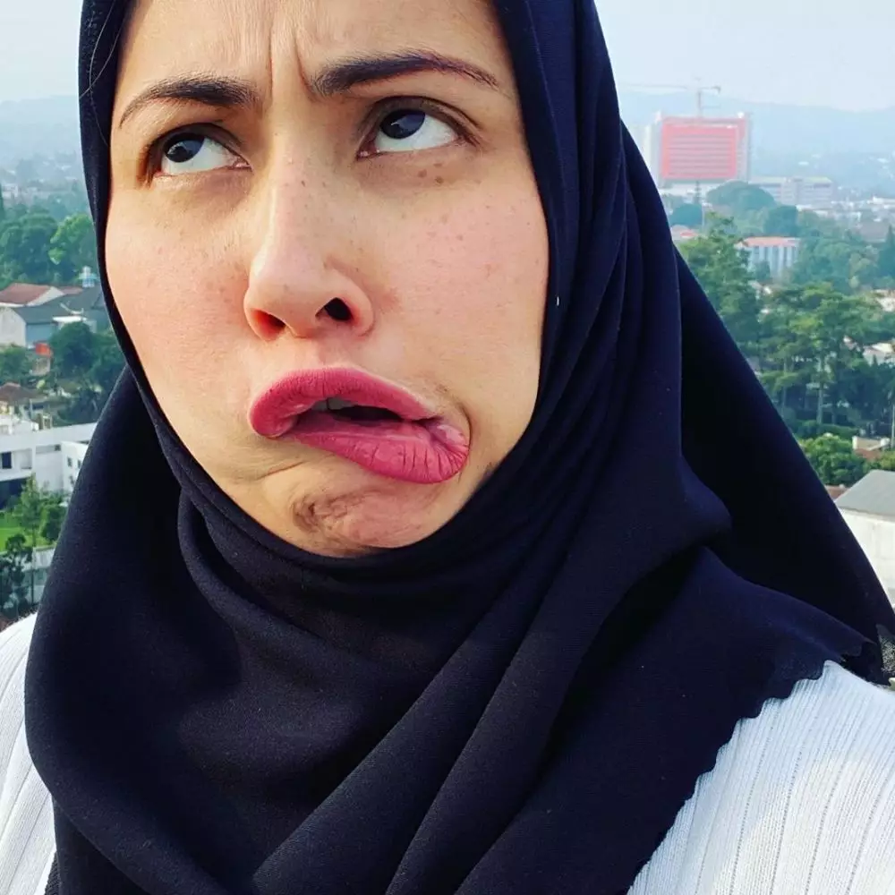 penampilan terbaru Deswita Maharani Instagram penampilan terbaru Deswita Maharani Instagram