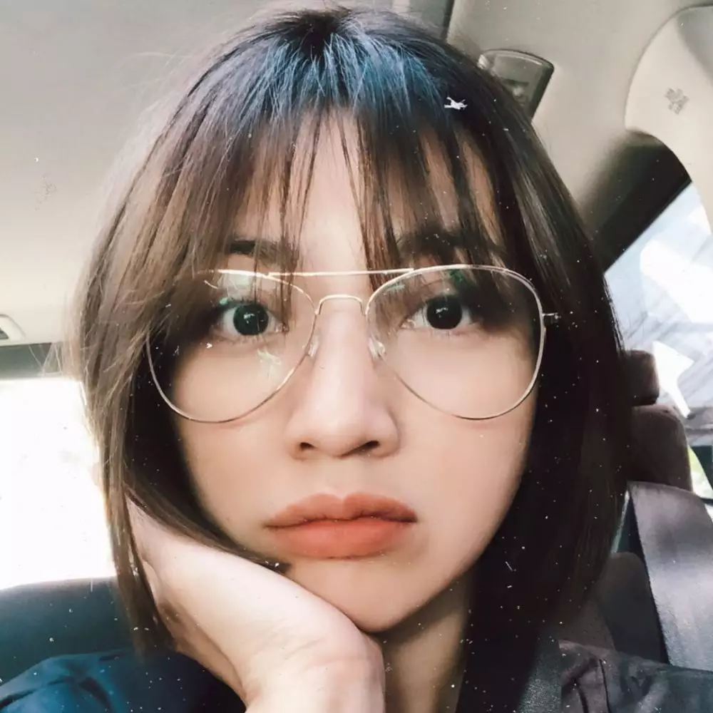 hesti purwadinata rambut baru Berbagai Sumber