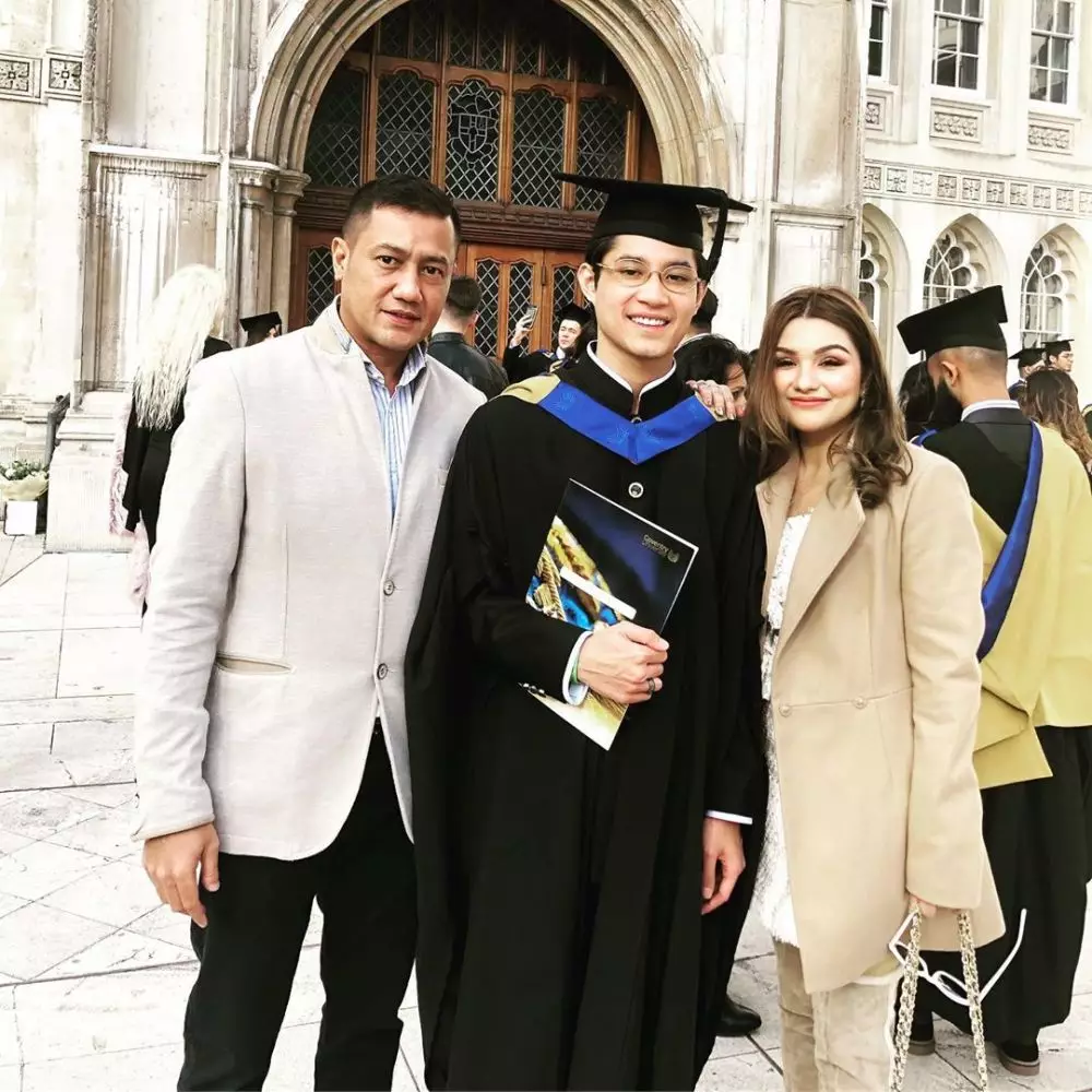 Rassya dan ibu sambung © 2020 brilio.net