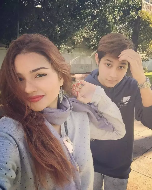 Rassya dan ibu sambung © 2020 brilio.net