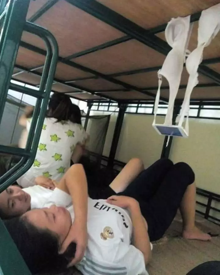 momen lucu emak-emak nyantai © 2020 instagram.com