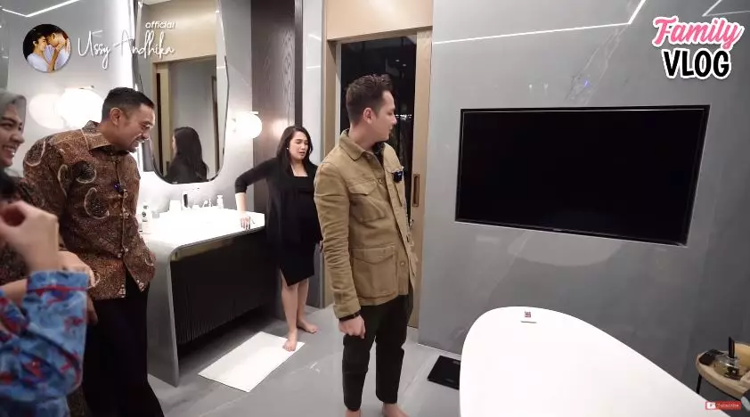 penampakan rumah ahmad sahroni youtube penampakan rumah ahmad sahroni youtube