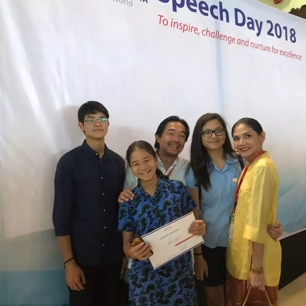 potret terbaru paquita widjaja instagram