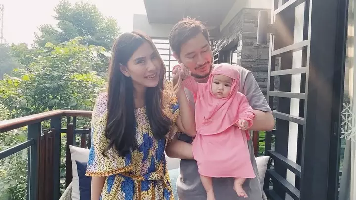 Momen liburan Syahnaz dan anak kembar Instagram Momen liburan Syahnaz dan anak kembar Instagram