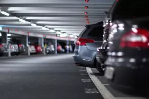 Parkir 15 detik, pengendara mobil ini didenda Rp 1,8 juta